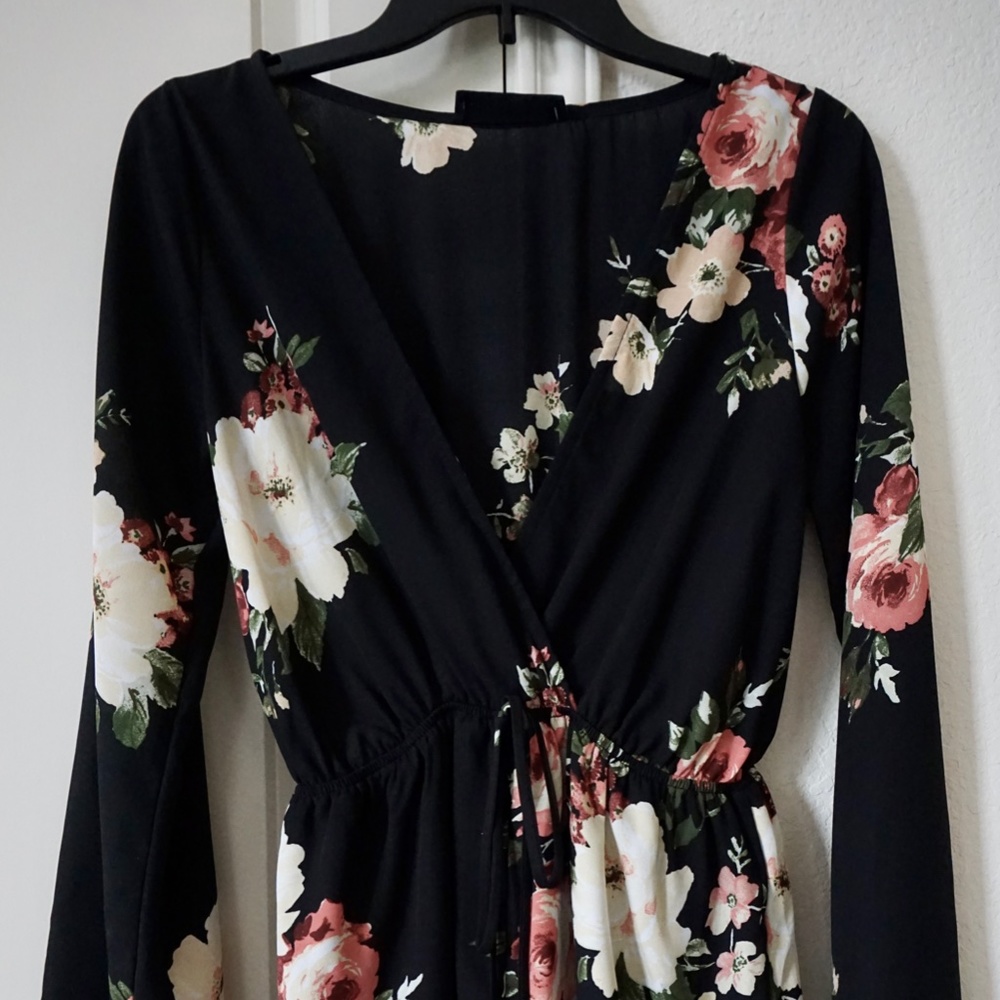 Boutique Black and Floral Romper - Size Small